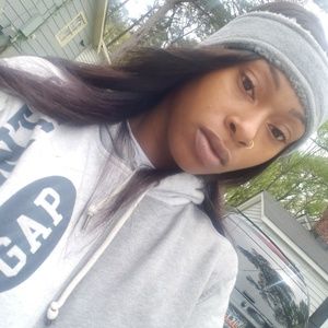 Meet your Posher, Porshe